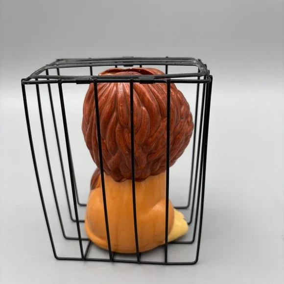 Vintage Coin Bank, Lion In A Cage "Please Feed Me" Ceramic Bank, 5" 80's  Taiwan - Picture 3 of 16